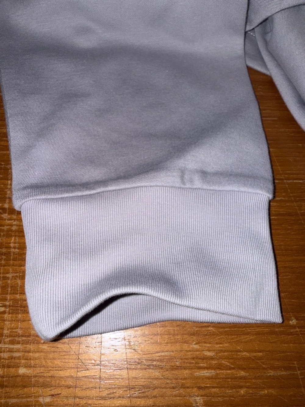 UNIQLO Purple "Airism" Long-Sleeve Tee - Picture 4 of 6
